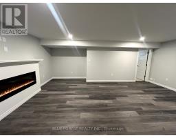 218 SNYDERS AVENUE - 16