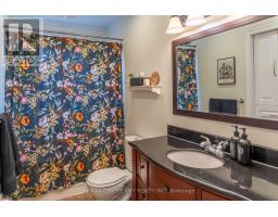 15 FROBISHER CRESCENT - 28