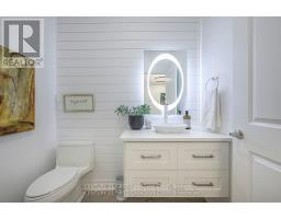 2701/2704 - 330 RIDOUT STREET N - 19