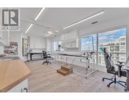 2701/2704 - 330 RIDOUT STREET N - 20