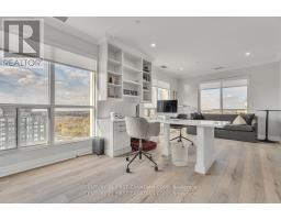 2701/2704 - 330 RIDOUT STREET N - 35
