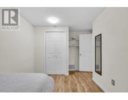 25 - 70 CHAPMAN COURT - 24