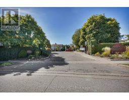 25 - 70 CHAPMAN COURT - 45