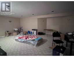 37 JENNIFER ROAD - 20