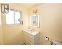 711 ALANBROOK STREET S - 21