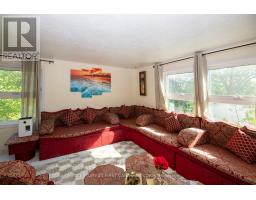 711 ALANBROOK STREET S - 5