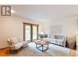 416 BROCK STREET - 9