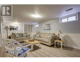 116 DOWNING CRESCENT - 30