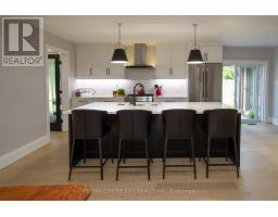 41 MILFORD CRESCENT - 4