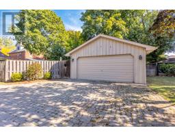 157 DUCHESS AVENUE - 37
