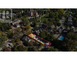 157 DUCHESS AVENUE - 41