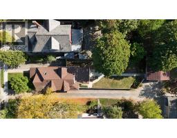 157 DUCHESS AVENUE - 43