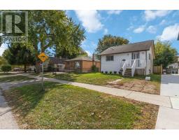 321 EDMONTON STREET - 2