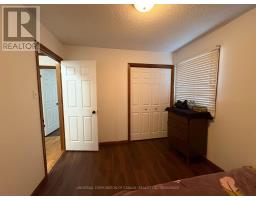 15 TREADWELL STREET E - 20