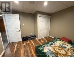 15 TREADWELL STREET E - 25
