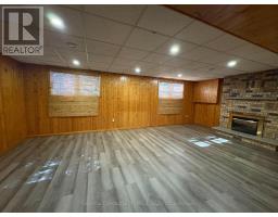 15 TREADWELL STREET E - 26