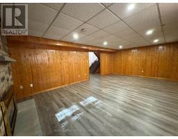 15 TREADWELL STREET E - 27
