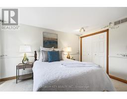 334 MCKELLAR STREET - 24