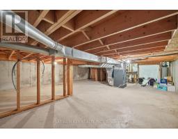 334 MCKELLAR STREET - 35