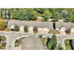 35 - 1241 BEAVERBROOK AVENUE - 23