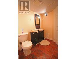682 HEDGEROW PLACE - 33