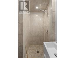 623 WALLACE AVENUE - 31
