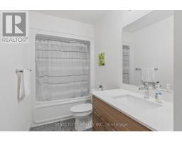 64 - 1781 HENRICA AVENUE - 32