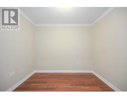 511 - 353 COMMISSIONERS ROAD W - 16