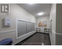 511 - 353 COMMISSIONERS ROAD W - 26
