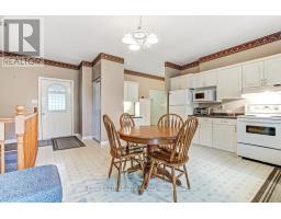 45 MARY STREET E - 14