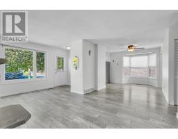 34 HEARTHSIDE PLACE - 10