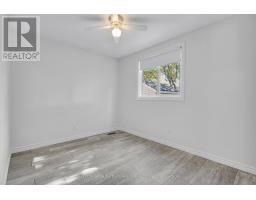 34 HEARTHSIDE PLACE - 20