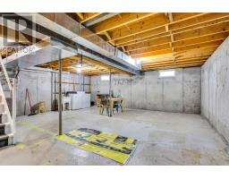 34 HEARTHSIDE PLACE - 28