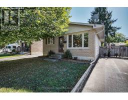 34 HEARTHSIDE PLACE - 3