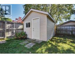 34 HEARTHSIDE PLACE - 32