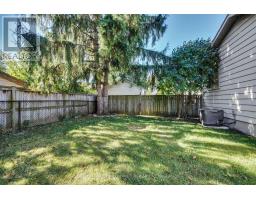 34 HEARTHSIDE PLACE - 38