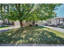 34 HEARTHSIDE PLACE - 39