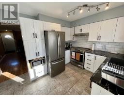 9 - 577 THIRD STREET - 11