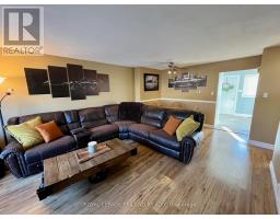 9 - 577 THIRD STREET - 15