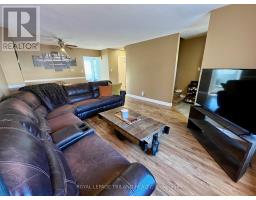 9 - 577 THIRD STREET - 16