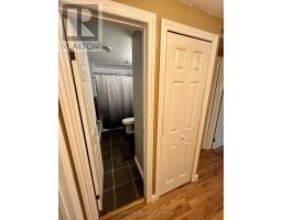9 - 577 THIRD STREET - 26