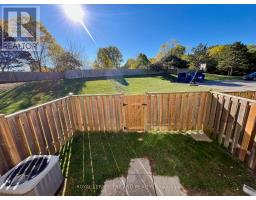 9 - 577 THIRD STREET - 32