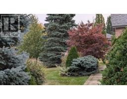 1 HIGHLAND WOODS COURT - 35