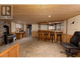 23 OAK STREET - 13