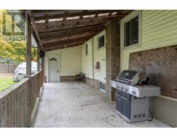 23 OAK STREET - 16