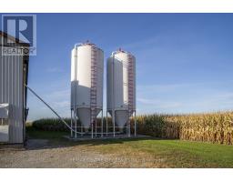 42783 BRIDGE ROAD - 36