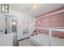 106 HAZELWOOD CRESCENT - 21