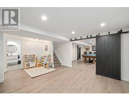 106 HAZELWOOD CRESCENT - 26