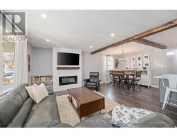 106 HAZELWOOD CRESCENT - 5