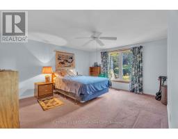 33 FOURWINDS ROAD - 27